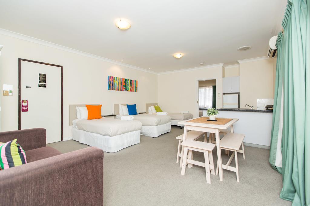 Lincoln Cottage Motor Inn Wagga Wagga Kültér fotó