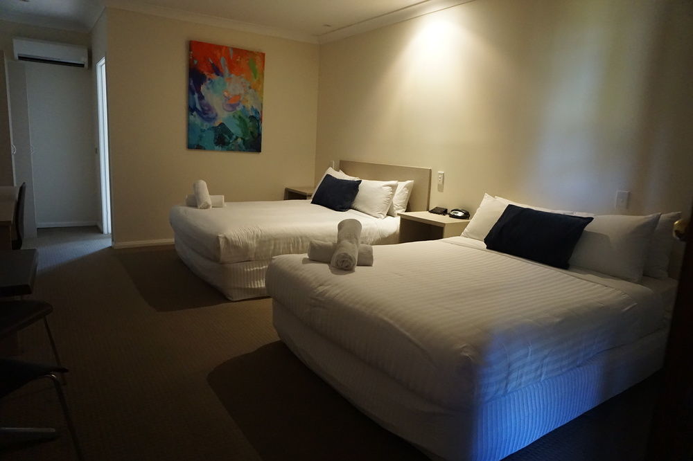 Lincoln Cottage Motor Inn Wagga Wagga Kültér fotó