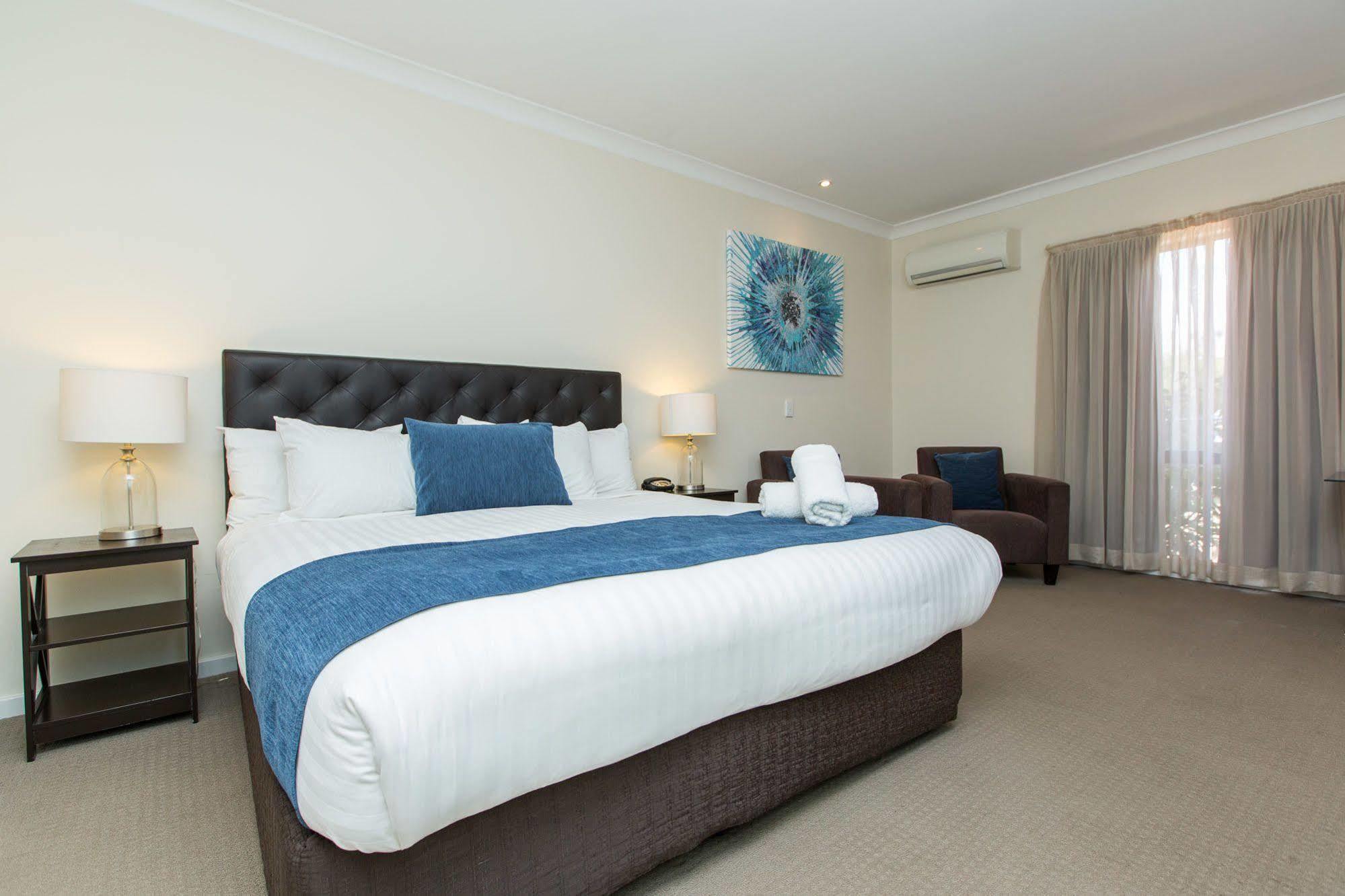 Lincoln Cottage Motor Inn Wagga Wagga Kültér fotó